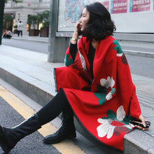 Load image into Gallery viewer, Luxury brand woman winter scarf
